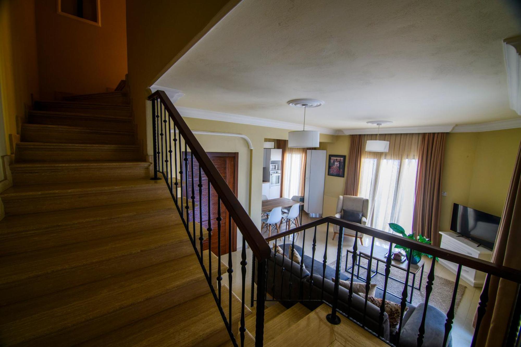 DENGE Homes Nicosia Eksteriør billede
