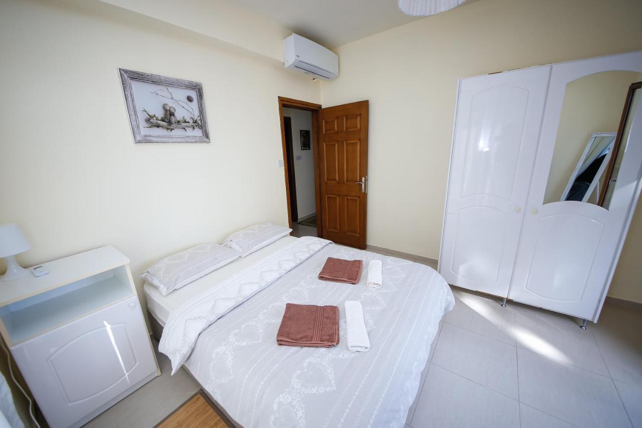 DENGE Homes Nicosia Eksteriør billede